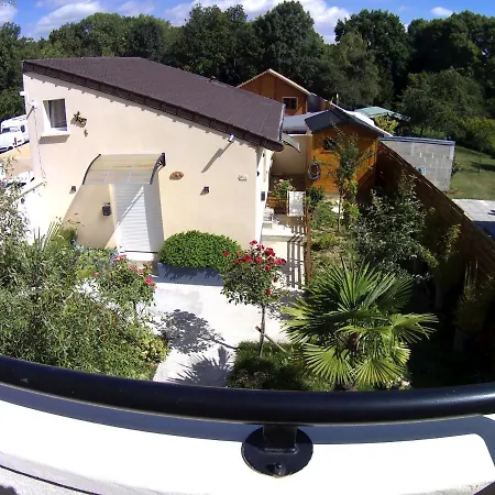 Alassa Apartman *