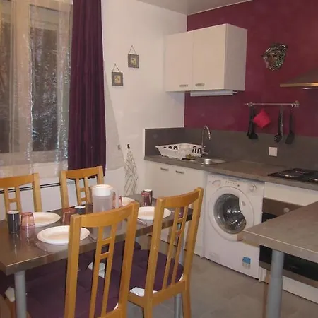 Alassa Apartment *